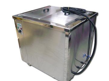 De multi Automobiel Ultrasone Reinigingsmachine van het Functie Industriële Ultrasone Schonere Autoonderhoud