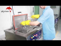 AC 220V/380V Industriële Ultrasone Schonere Wasmachine 135L met Spoelen/Filter/Droger